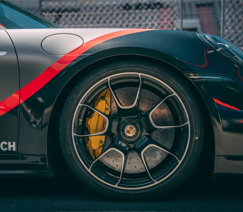 Service pneumatiques inclus dans la LLD au Maroc